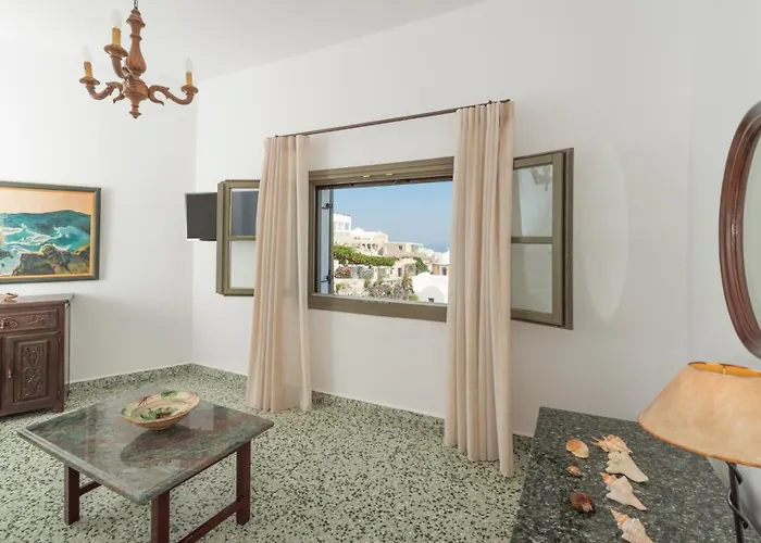 Anthos Caldera * Fira (Santorini)